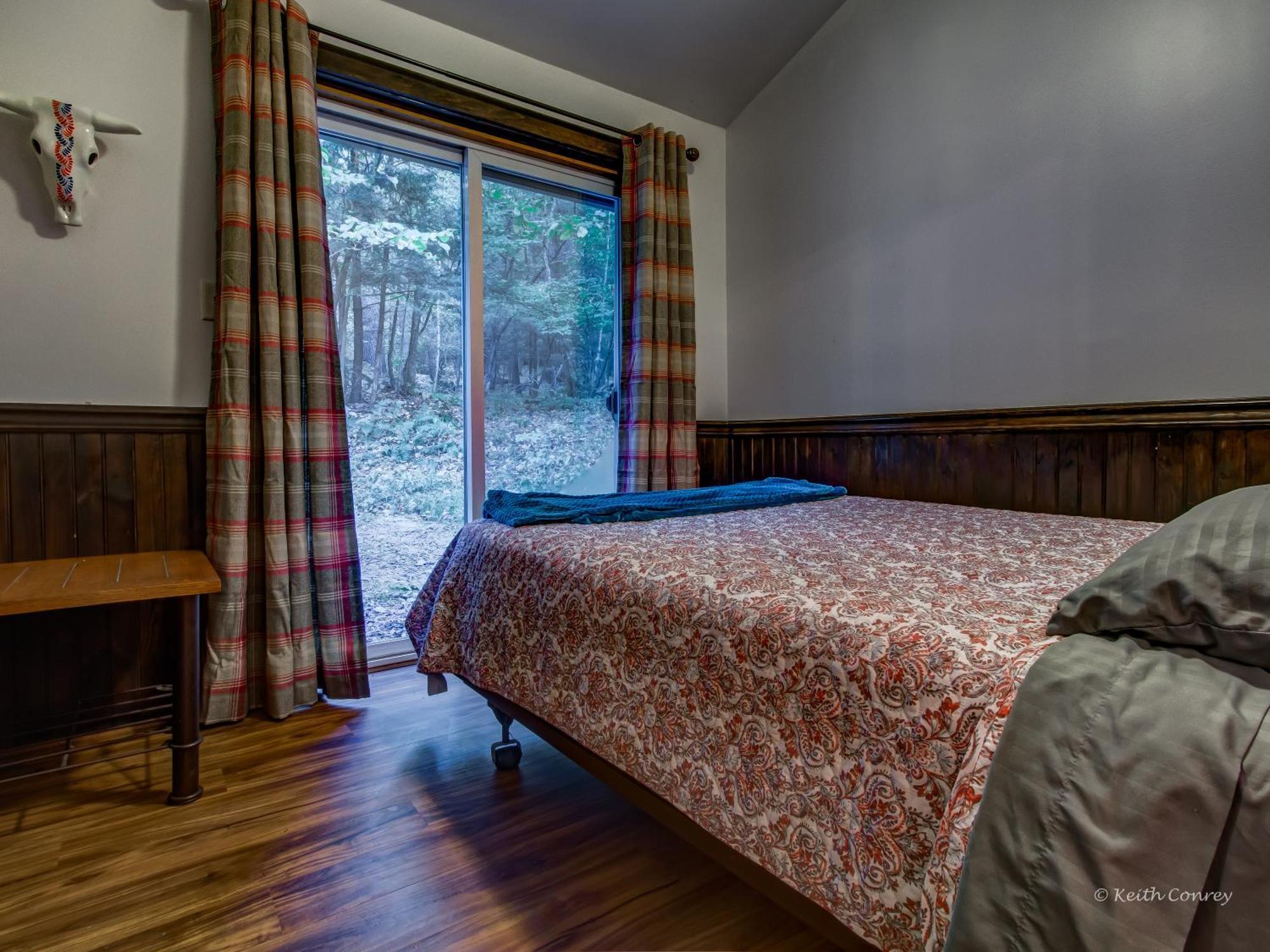 Magnolia Streamside Resort Canadensis الغرفة الصورة